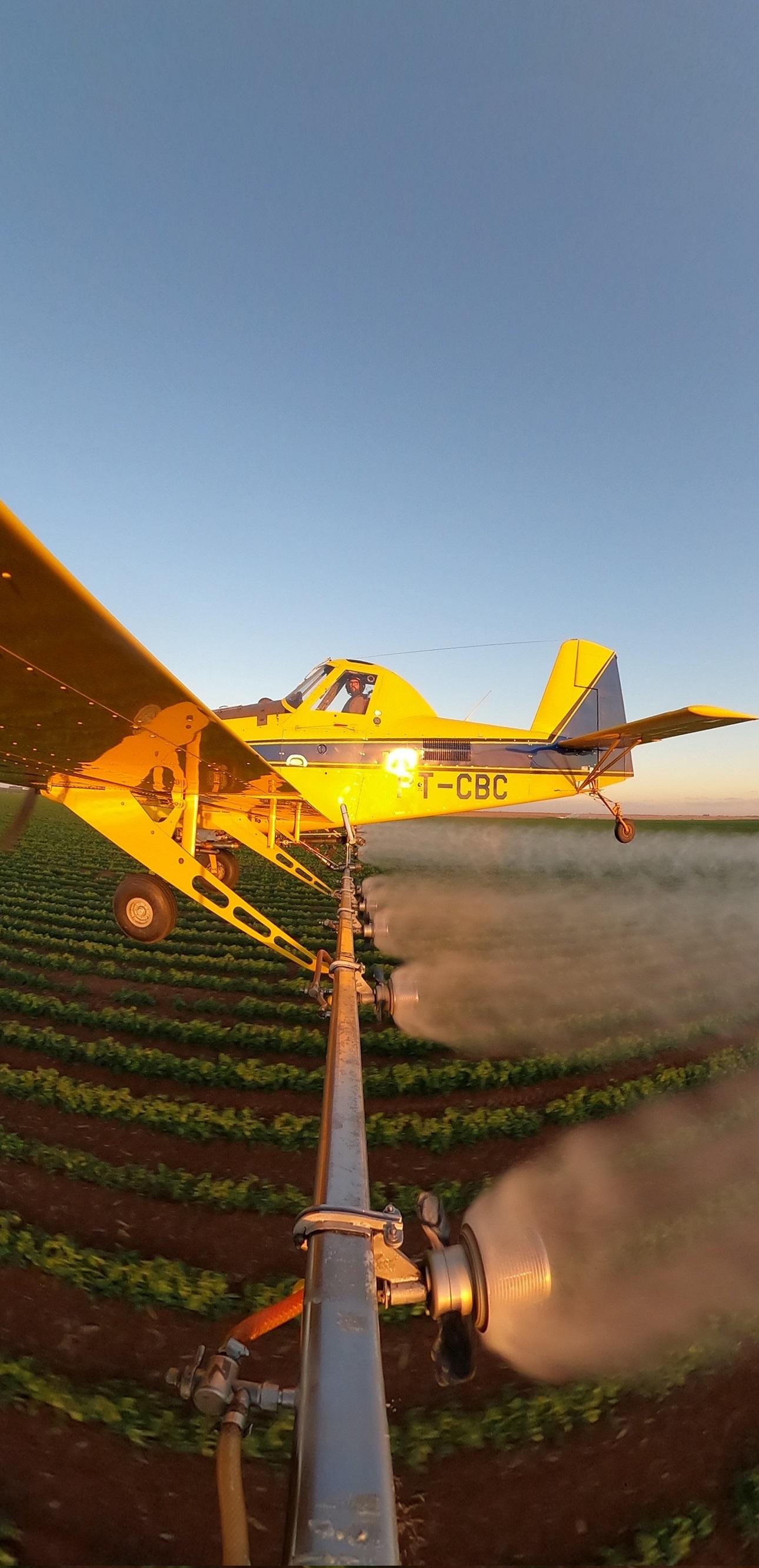 Aplicação aérea de líquidos Zanoni